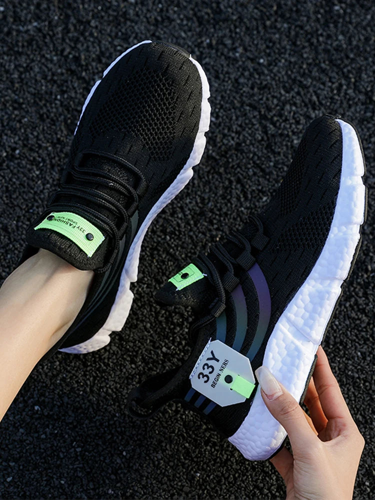 Tênis esportivo, perfeito para correr ou dar aquele rolê.